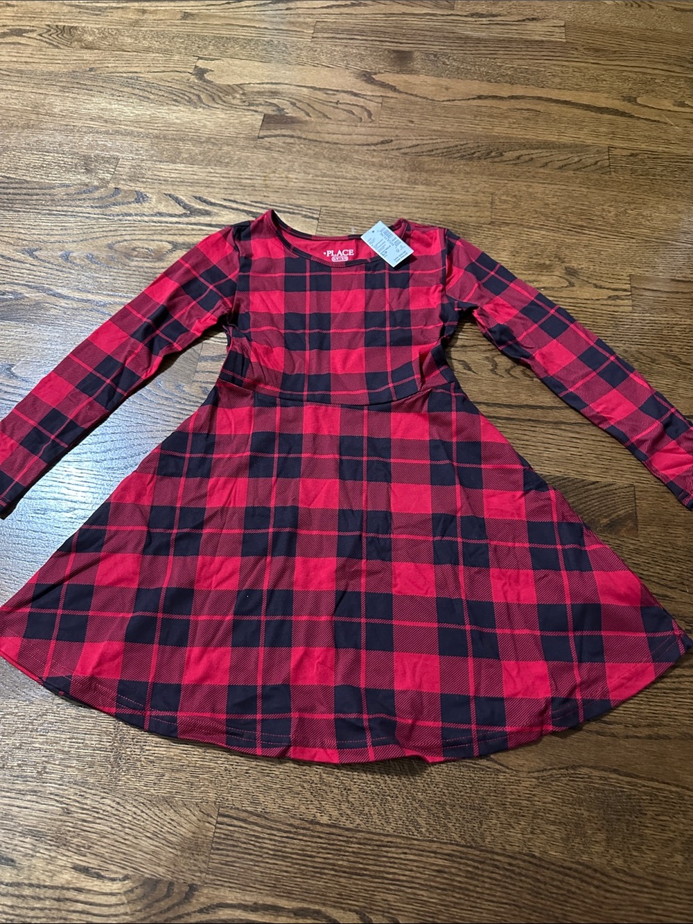 Children’s Place Red Plaid Christmas Dress size 5/6 - NWT